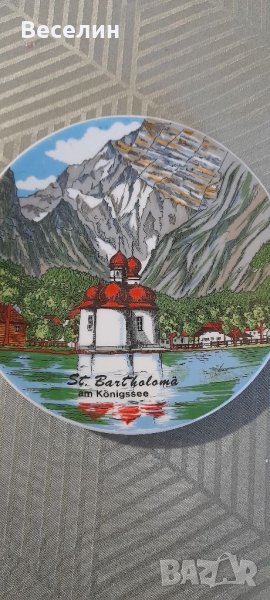 Порцеланова чиния за стена Евтино , снимка 1