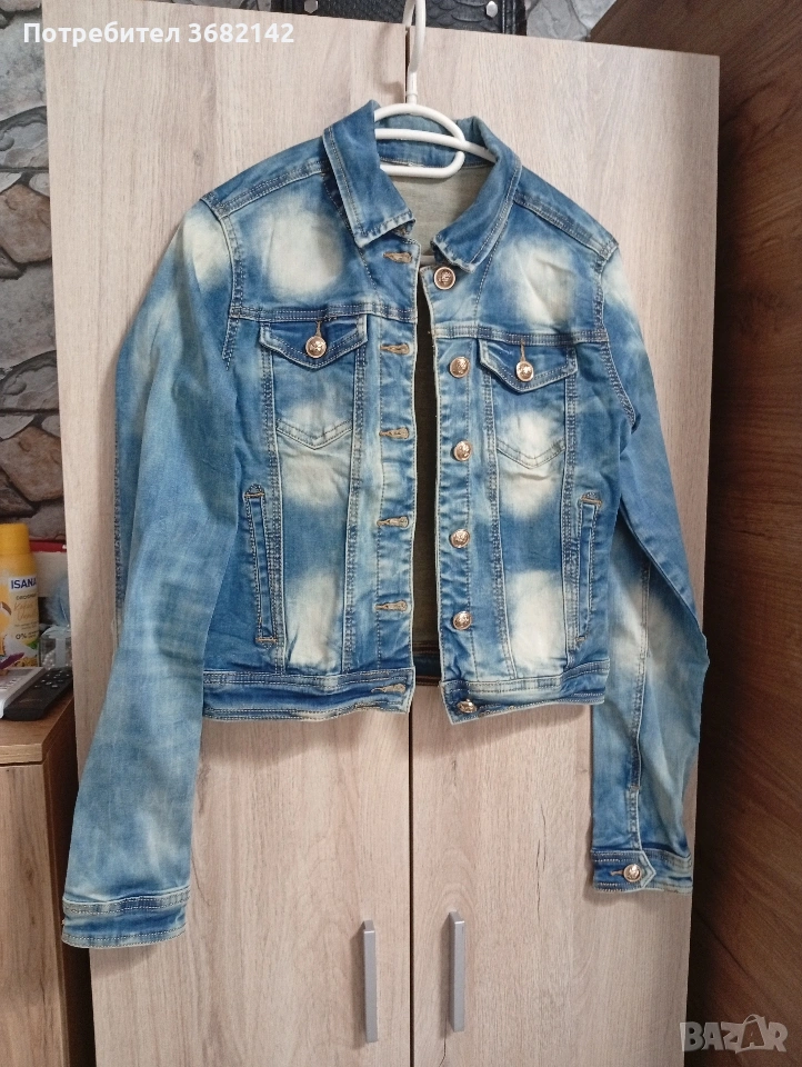 продавам дамско яке с камъчета , снимка 1