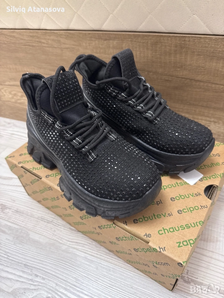 Дамски сникерси , снимка 1