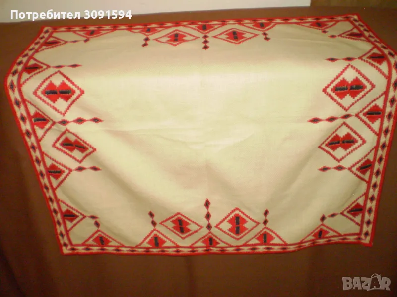 Винтидж ръчно бродирано памучно каре покривка червена бродерия, снимка 1