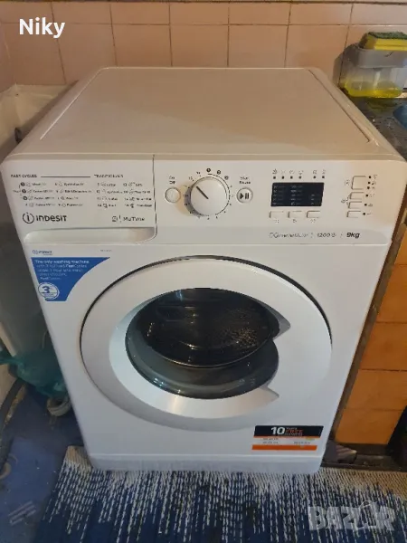 Пералня Indesit за части , снимка 1