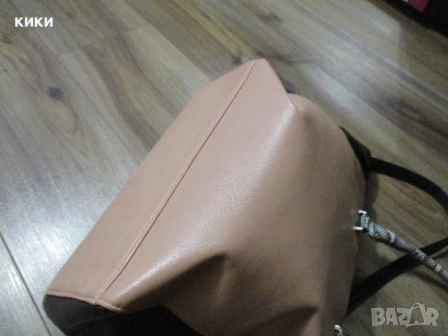 Дамска чанта НМ, снимка 8 - Чанти - 40704934