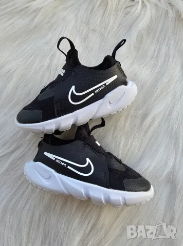 Детски маратонки Nike №21- 22, снимка 5 - Детски маратонки - 56405928