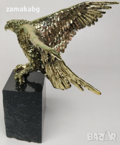 Бронзова пластика орел с поставка естествен камък черен гранит, снимка 5 - Статуетки - 53811210