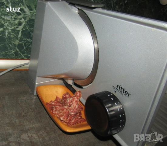 Електрическа машина за рязане на колбаси, хляб, сирена Ritter, снимка 2 - Кухненски роботи - 53596508