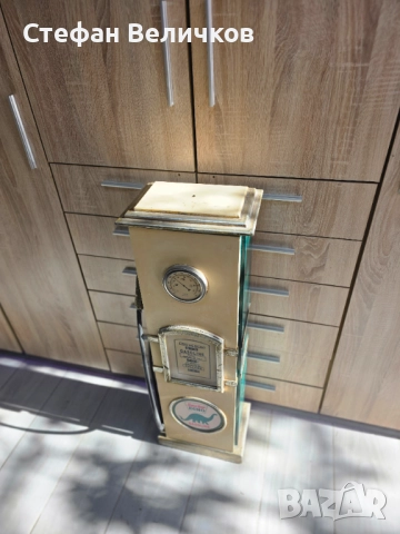 ⛽ Ретро шкафче „Gasoline Pump“ – стил, който грабва!