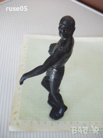 Фигура "Дивак с камък в ръка", снимка 6 - Колекции - 53848588