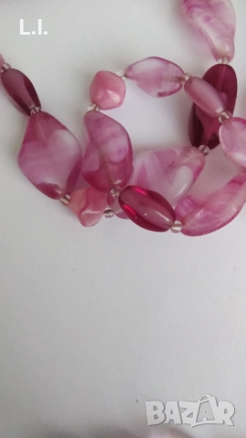 Дамски гердан , снимка 2 - Колиета, медальони, синджири - 52194715