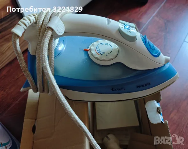 Работеща ютия Philips