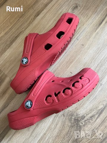 Оригинални юношески тъмно червени чехли Crocs ! 34-35 н, снимка 3 - Детски сандали и чехли - 41343103