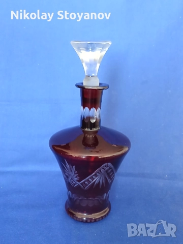 Кристално шише - Вместимост 1L.