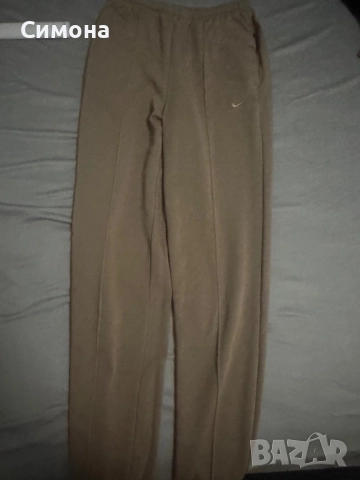 Спортен екип nike, снимка 2 - Спортни екипи - 52840440