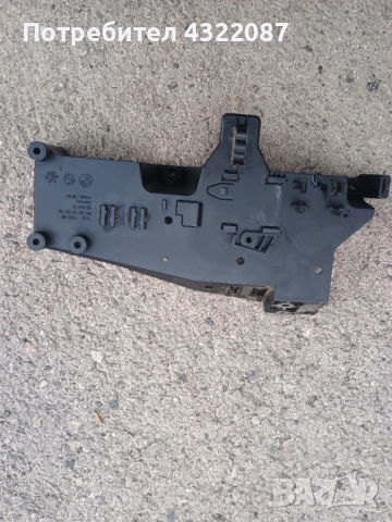 Предпазител / пластмаса BMW N47D20 f30,f31,f20,f21,e90/БМВ 316d,318d,320d,116d,118d,120d, снимка 4 - Части - 53692374