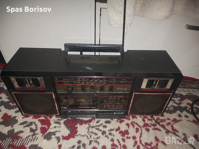 хитачи, снимка 2 - Радиокасетофони, транзистори - 53458002