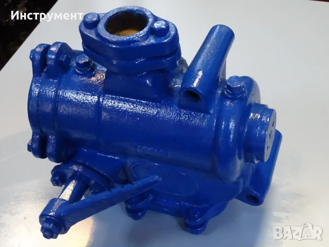 Ръчна бутална двойнодействаща помпа БКФ-4 USSR-1953 130 L/min, снимка 2 - Водни помпи - 51238705