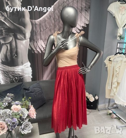 Пола в червен цвят с брокат, снимка 2 - Поли - 42434394