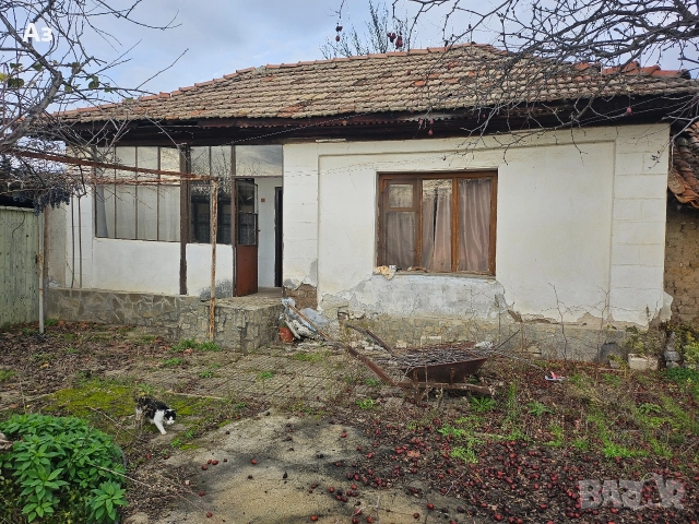 Продавам без Агенции! Две къщи в общ парцел. с. Борец.30км.от Пловдив, снимка 16 - Къщи - 50405102