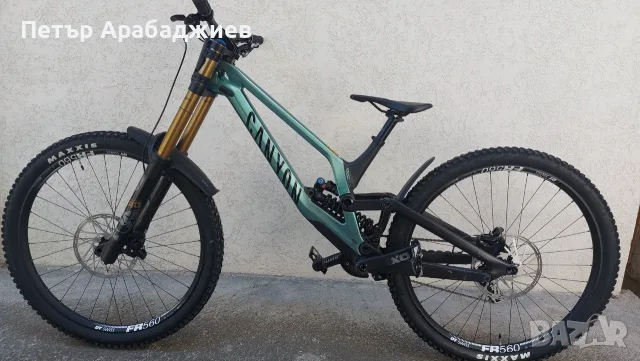 Canyon Sender CFR 2024 – даунхил велосипед КАТО НОВ!!, снимка 12 - Велосипеди - 55754078