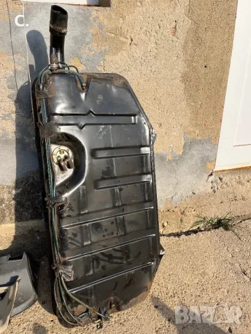 Резервоар Лада нива 21213 в перфектно състояние , снимка 1