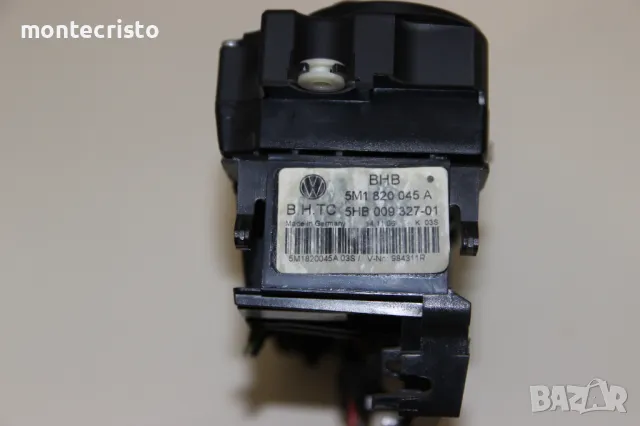 Панел климатик VW Golf 5 Plus (2004-2009г.) 5M1820045A управление климатроник 5M1 820 045 A, снимка 5 - Части - 49205193
