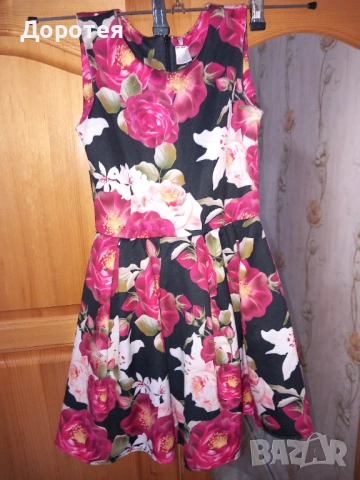 Детски рокли , снимка 2 - Детски рокли и поли - 53783157