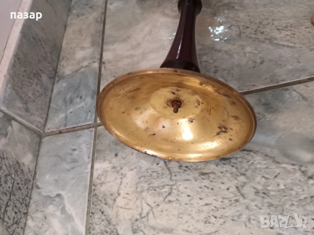 свещник бронз и дърво, снимка 4 - Антикварни и старинни предмети - 52423542