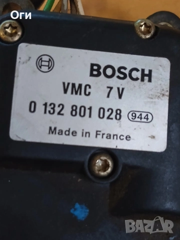 Моторче за клапи на парно от Ауди А4 В5 0 132 801 028, снимка 2 - Части - 53793699