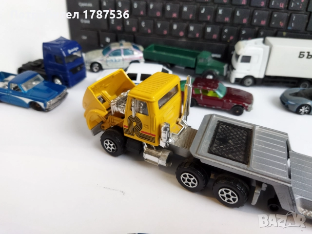 Малки камиончета 1/87м. И колички към 1/65м., снимка 16 - Колекции - 52346030