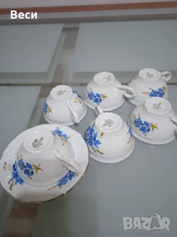 5 броя чашки за кафе с чинийка