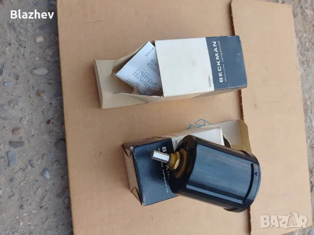 Потенциометър Beckman Helipot AR500