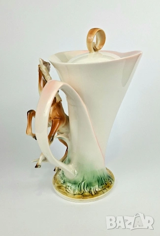 Порцеланова кана с фигура на кон - Jameson & Tailor, снимка 3 - Други - 53125472