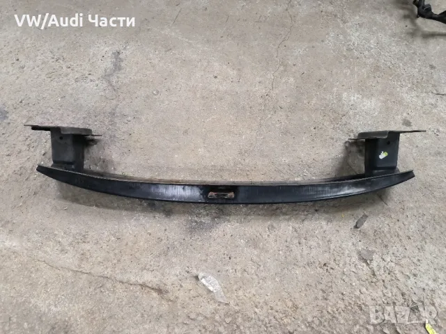 Греда под предна броня за Голф 5 Volkswagen Golf 5 Golf Plus 1K0807109C, снимка 2 - Части - 50194199