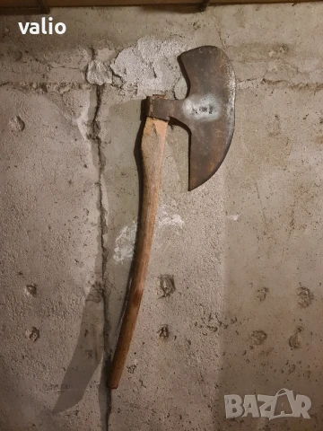 Голяма немска брадва секира