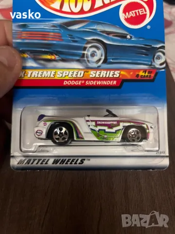 Hotwheels Стар-перфектен, снимка 2 - Колекции - 49656772