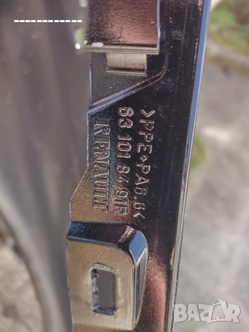 Ляв калник Рено Зое, снимка 5 - Части - 53693727