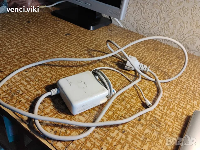 macbook pro model a1286 цял или на части, снимка 3 - Части за лаптопи - 56073768