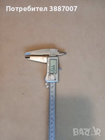 Дигитален шублер FERVI 300мм., снимка 5 - Шублери - 48214135