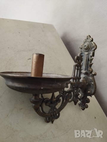 Бароков аплик за стена