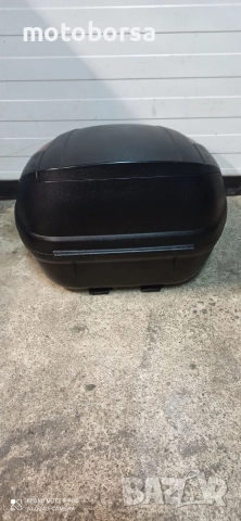 среден куфар 37л GIVI, снимка 2 - Части - 52947074