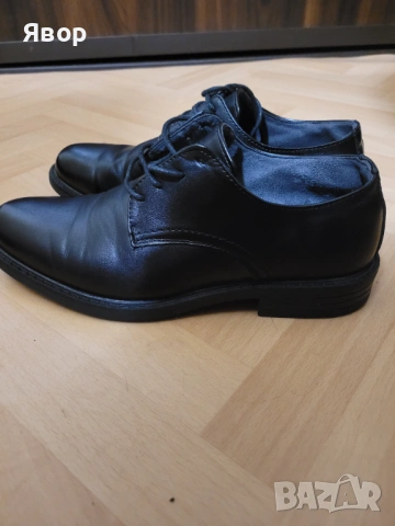 Официални кожени обувки 38 номер, снимка 3 - Официални обувки - 53835459