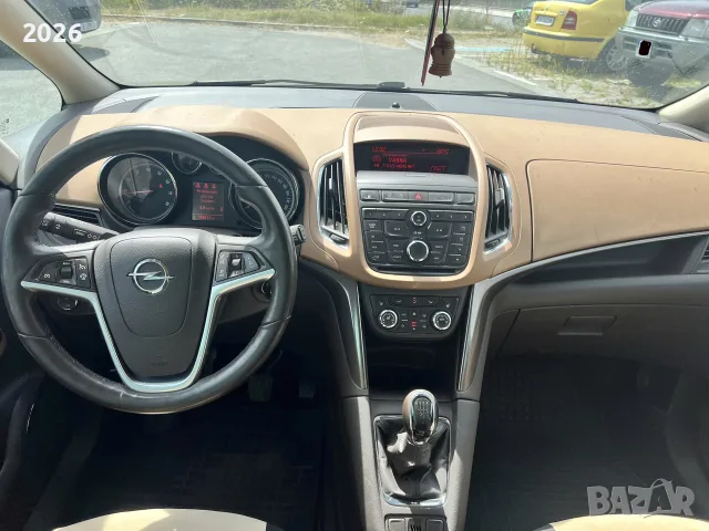 Opel Zafira tourer 1.6 турбо 150к.с, снимка 10 - Автомобили и джипове - 55898892