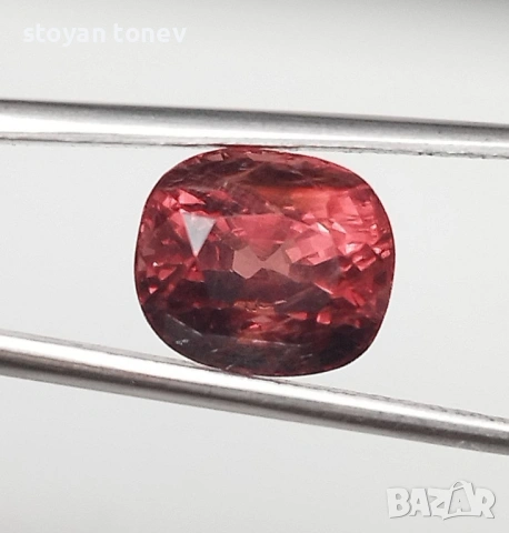 Рядък 2.49кт естествен ненагряван Падпараджа шпинел от Мианмар! Сертифициран! Нов!, снимка 5 - Други - 53649383