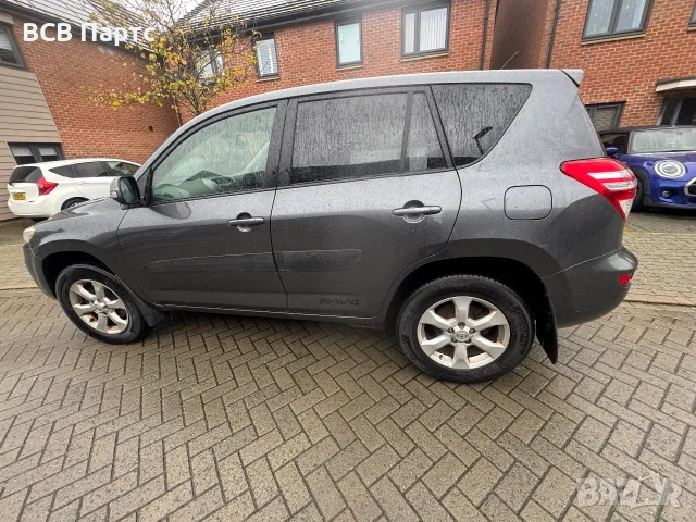 На части Toyota rav 4 Тойота Рав4 2012, снимка 4 - Автомобили и джипове - 56072566