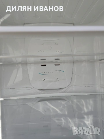 Хладилник с фризер Samsung , снимка 7 - Хладилници - 53574697