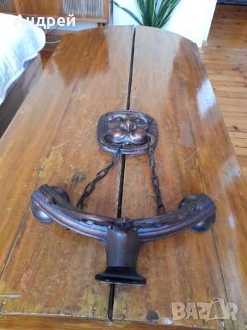 Стар свещник за стена