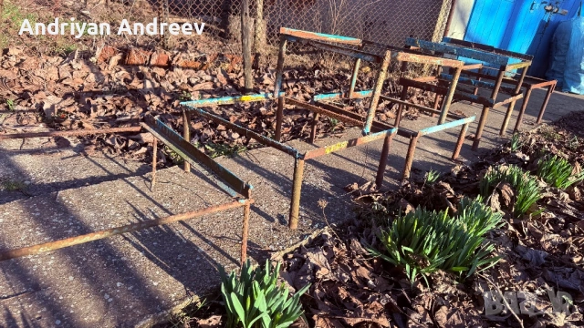 2 броя пчелни семейства и инвентар, снимка 3 - За пчели - 53749387