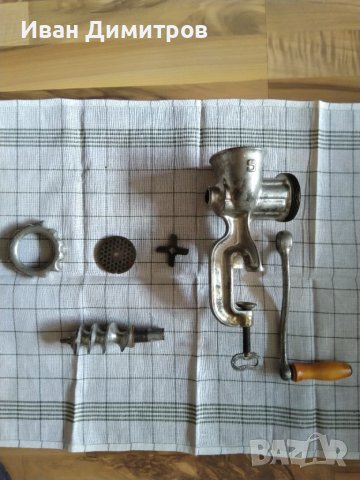 Работеща ръчна месомелачка., снимка 5 - Антикварни и старинни предмети - 50835996