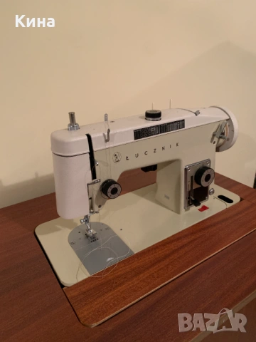 Продавам домашна шевна машина Lucznik, снимка 4 - Шевни машини - 53222700