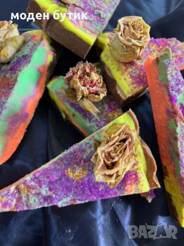 натурален сапун дамски ”Златен пир, снимка 3 - Козметика за тяло - 51063616