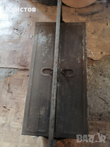 Продавам куфар за инструменти  